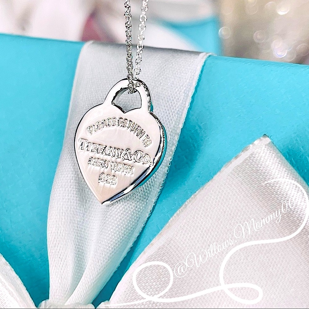 Tiffany & Co. Return to Tiffany Heart Tag Pendant